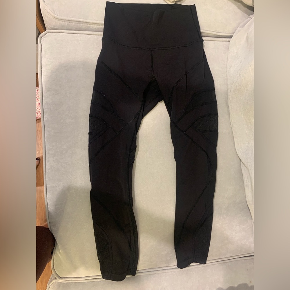 Lululemon Black Align Pants with Pattern